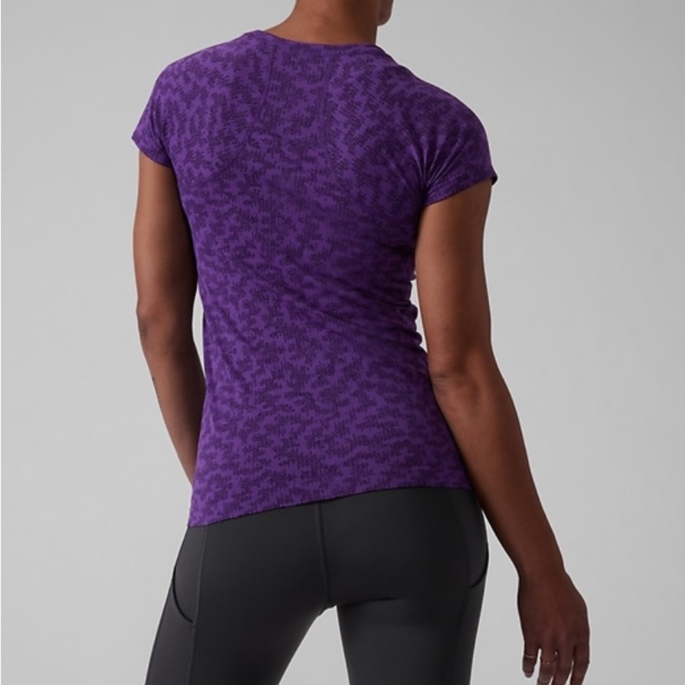 🧨HUGE SALE-PRICE FIRM-NWTS$70 ATHLETA Momentum Tee Large Stretchy Shirt Top L - Picture 3 of 8